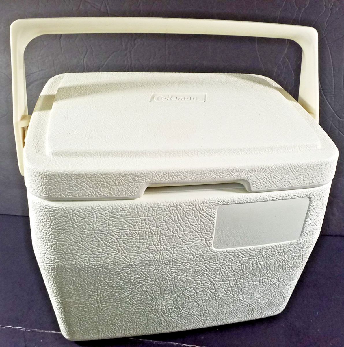 Vintage Coleman Lil' Oscar #5272 WHITE Mini Cooler 6-pack 1984 - RARE