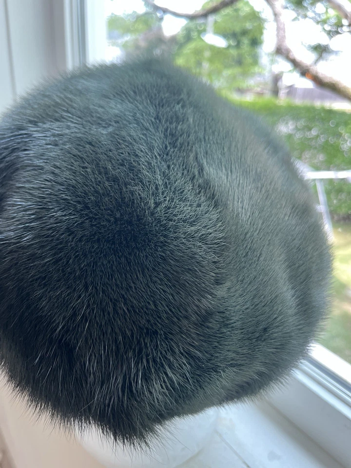 Russia Real For Mink Beret With Adjusted Circumference - Image 3 of 4