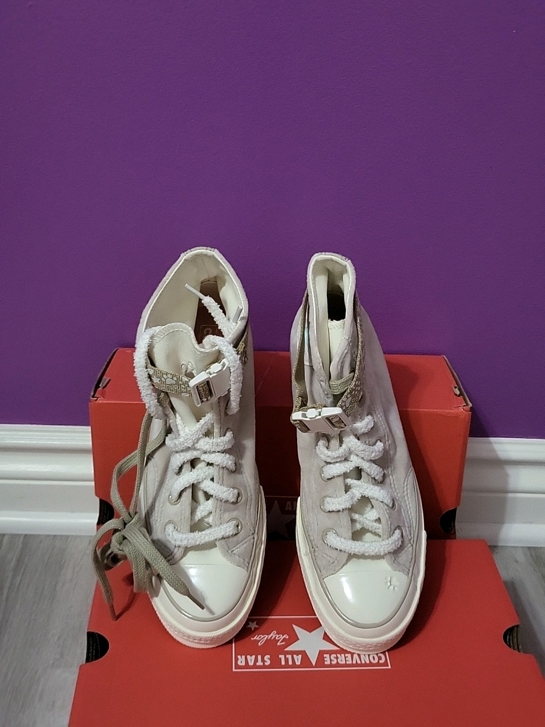 New Converse Chuck Taylor 70 Hi Stone Sz 8 Sneakers Women Shoes "Cat" Boots 💝 thumbnail 3