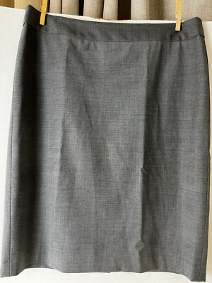 Talbots Gray Wool  Blend Lined Straight Back Zip Skirt Size 10 Back Vent
