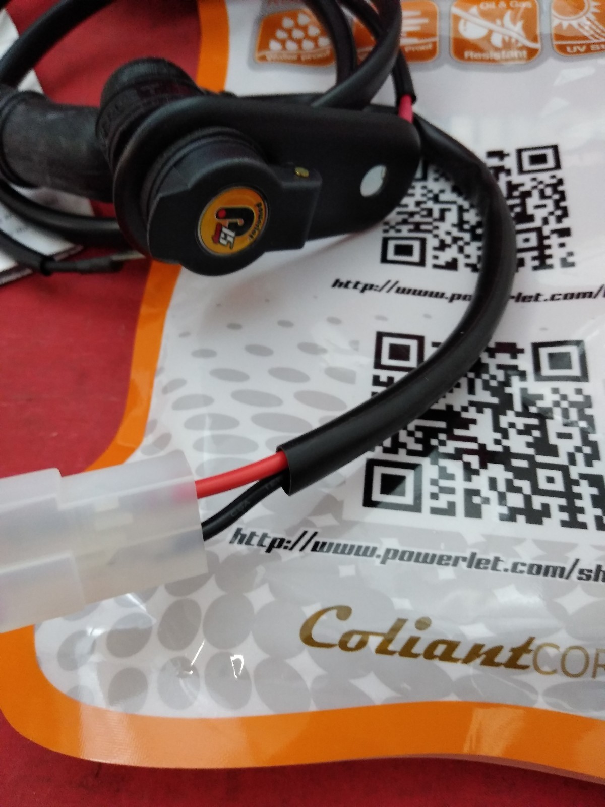 NEW Powerlet Motorcycle Harley MidKit 1991 Present Black Bracket PKT