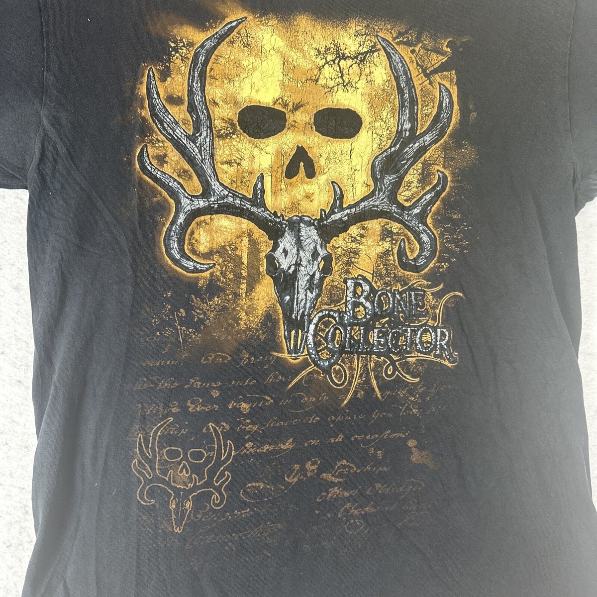 Y2K Vtg Hunting Deer Skull Graphic Tee Bone Collector T