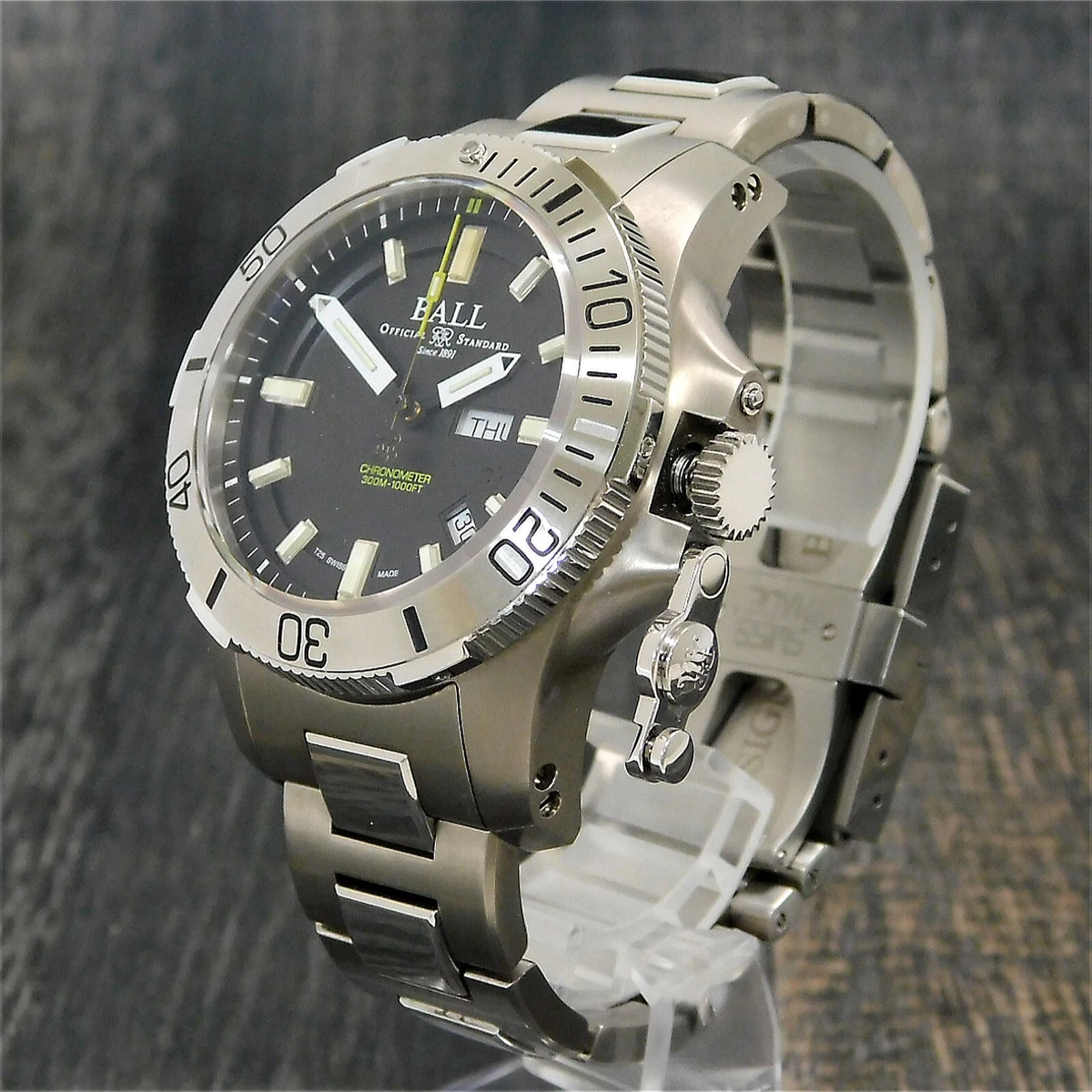 BALL Watch SUBMARINE WARFARE Titanium SS DM2276A SCJ BK Auto Men s Watch W323