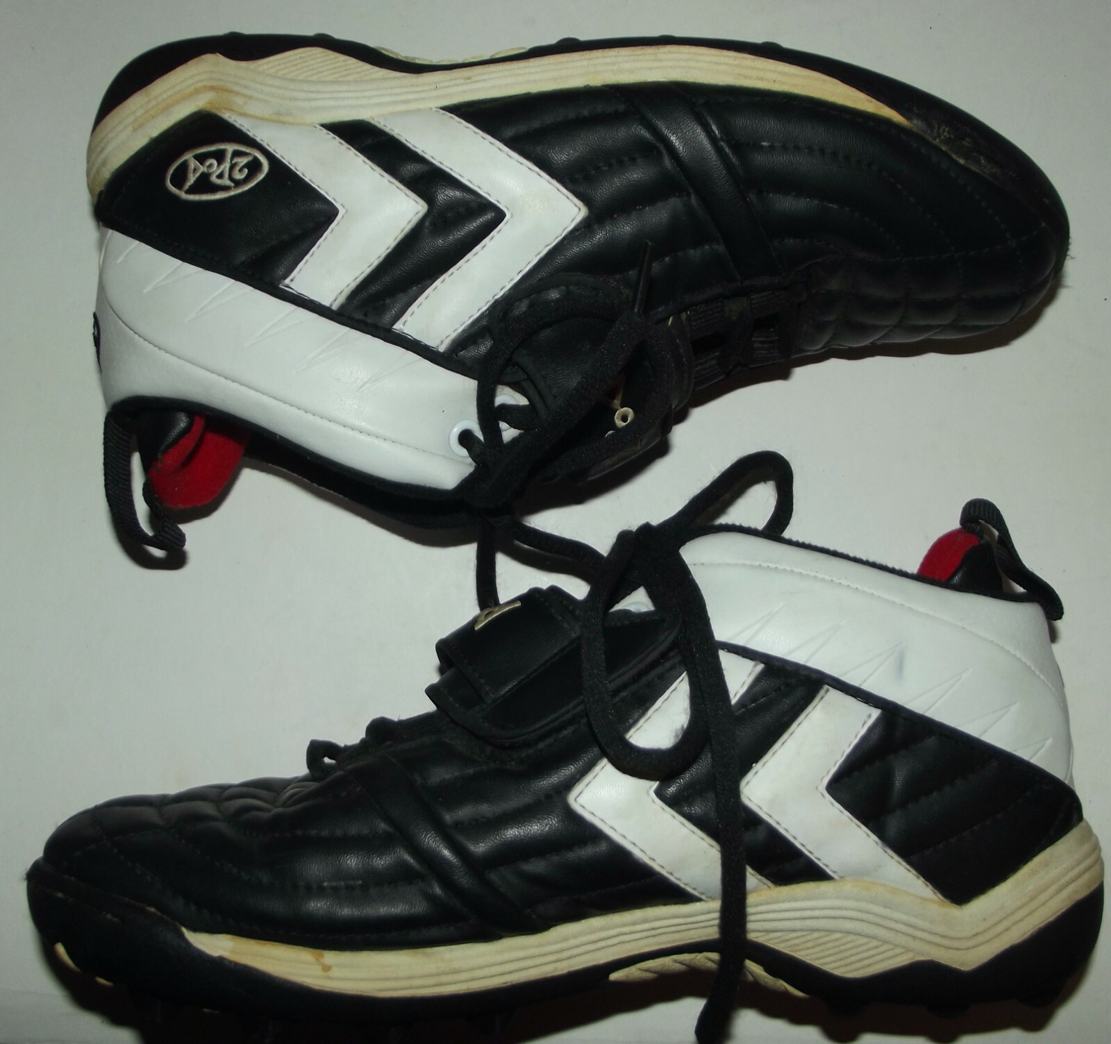 SAOLA 2Pod F1 tacchetti uomo taglia 9 scarpe sportive nero e bianco pelle gomma