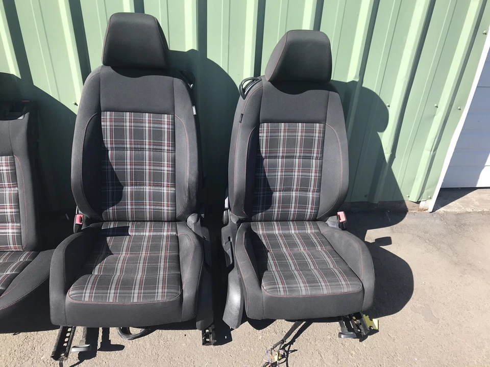 2010-2013 VW Volkswagen Golf GTI 2DR HTBK front & rear seat plaid seats pair oem Foto 2 de 4
