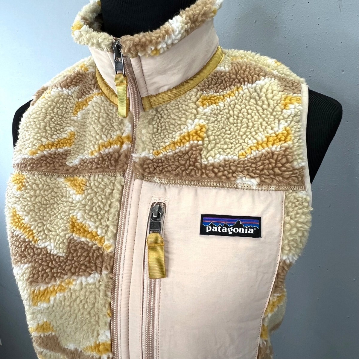 トップス Patagonia Classic Retro-X Vest Natural S Patagonia Classic Retro-X Vest - Women's | Skis.com