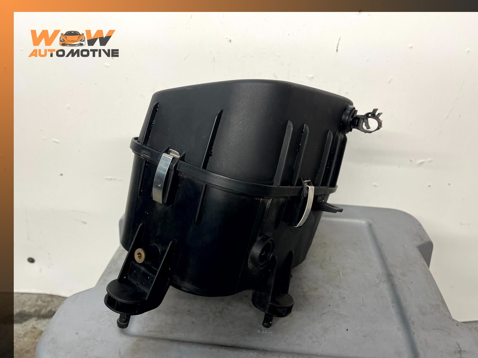 Maserati Ghibli 2014-2017 Left Air box top