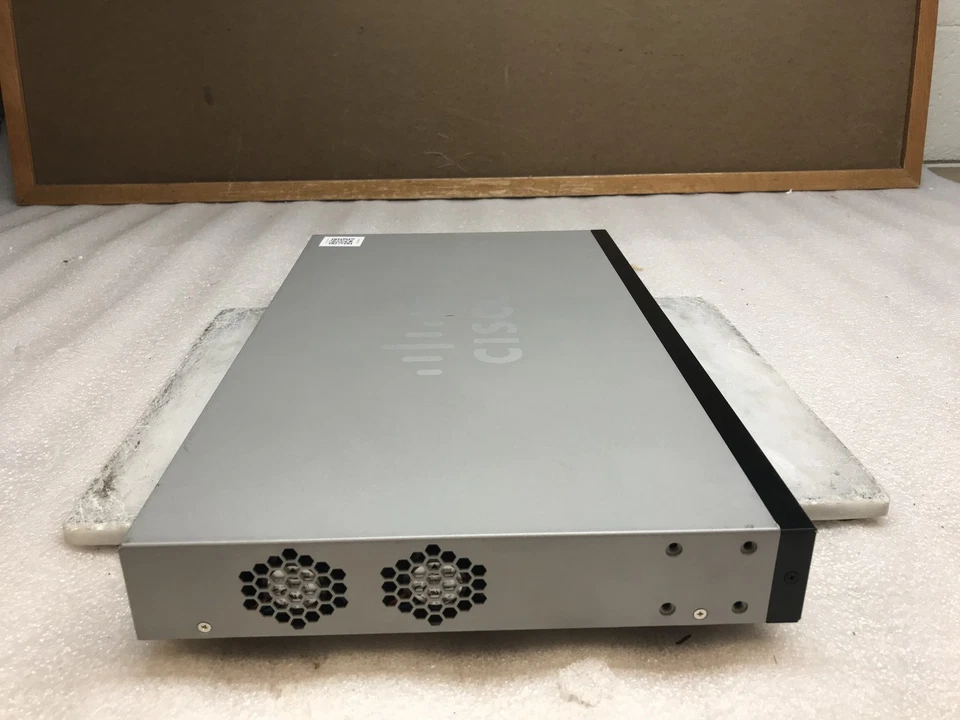 Cisco SG300-52 52-Port Gigabit Managed Network Switch Tested - Image 4 of 4