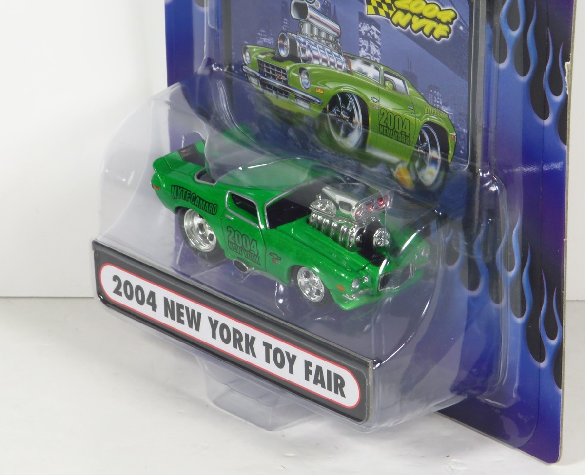 Muscle Machines 1971 Chevy Camaro 2004 New York Toy Fair 71 NYTF