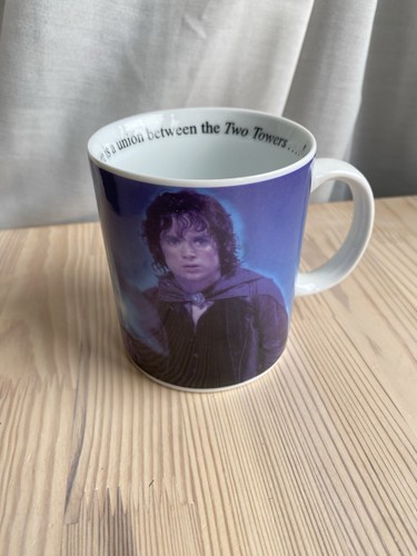 2 x Lord Of The Rings Collectible Mugs Legolas Frodo New Line Cinema 2002 - Picture 13 of 16