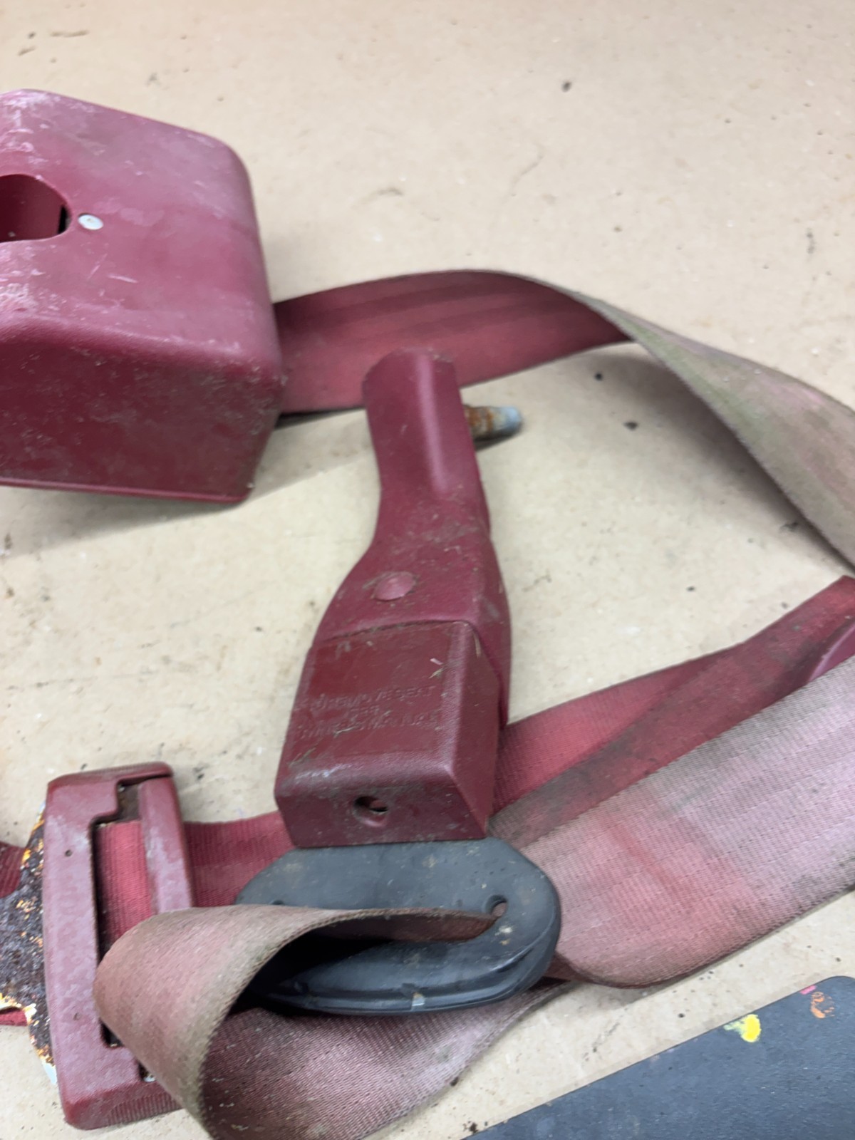 1993 1994 1995 Dodge Ramcharger Van Red Seat Belt Retractor For Parts Fix Rough