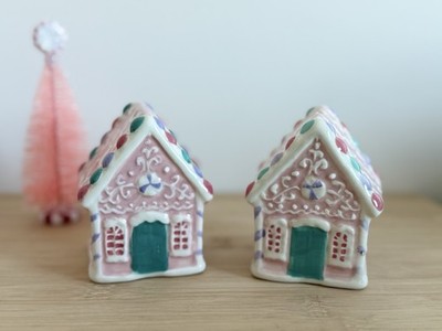 Pastel Pink Gingerbread House Salt & Pepper Shakers Ceramic 2 x 3  Christmas