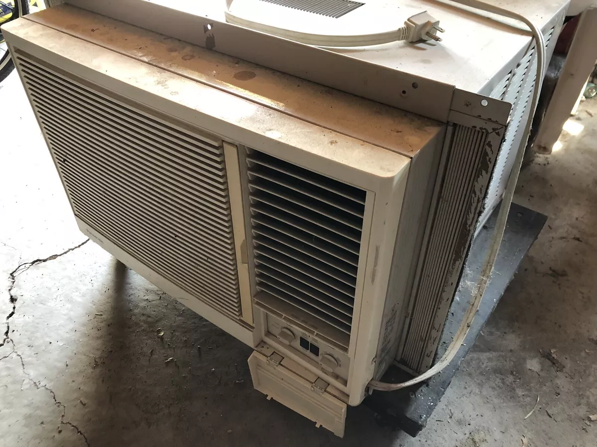 Panasonic Air Conditioner CW 1406BU Window unit 13 500 Btu h