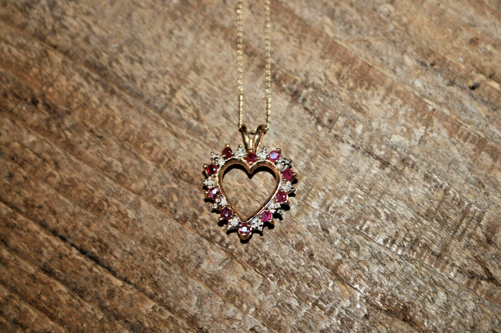 10K Solid Yellow Gold Natural Round Ruby & Diamon… - image 1