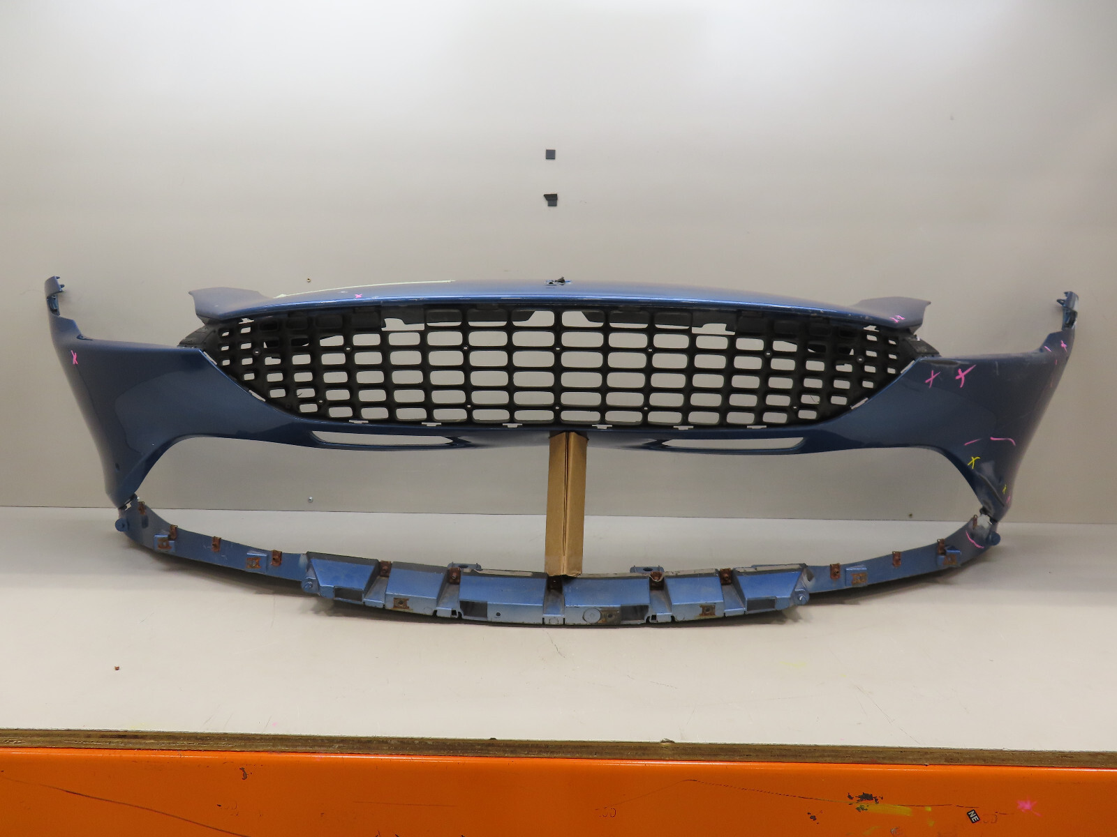 2020- 2023 FERRARI ROMA F169 FRONT BUMPER COVER OEM 000939680