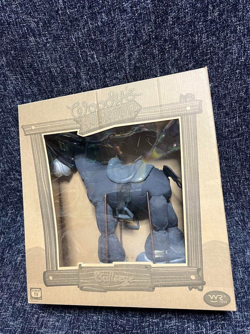 【値下】woody's ROUNDUP モノクロ　フィギュア 2023 Disney Pixar Toy Story Woody's Roundup 4-Packs (Black