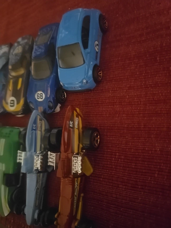 2024 Mixed Loose Hot Wheels Lot 21 Cars...New - Image 4 of 4