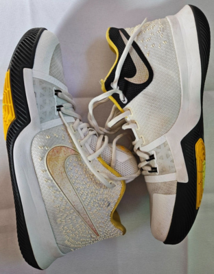 Nike Kyrie 3 N7 899355-117 White Yellow Black Men display picture 1