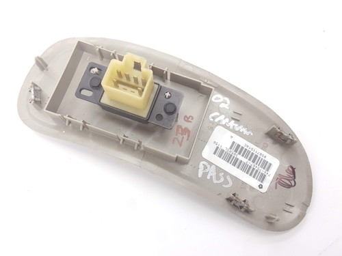 2000-2007 Grand Caravan OEM Window Control Door Switch PASSENGER Light Beige - Picture 4 of 5