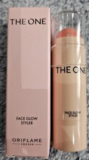 Oriflame The One Face Glow Styler in Coral Confidence 