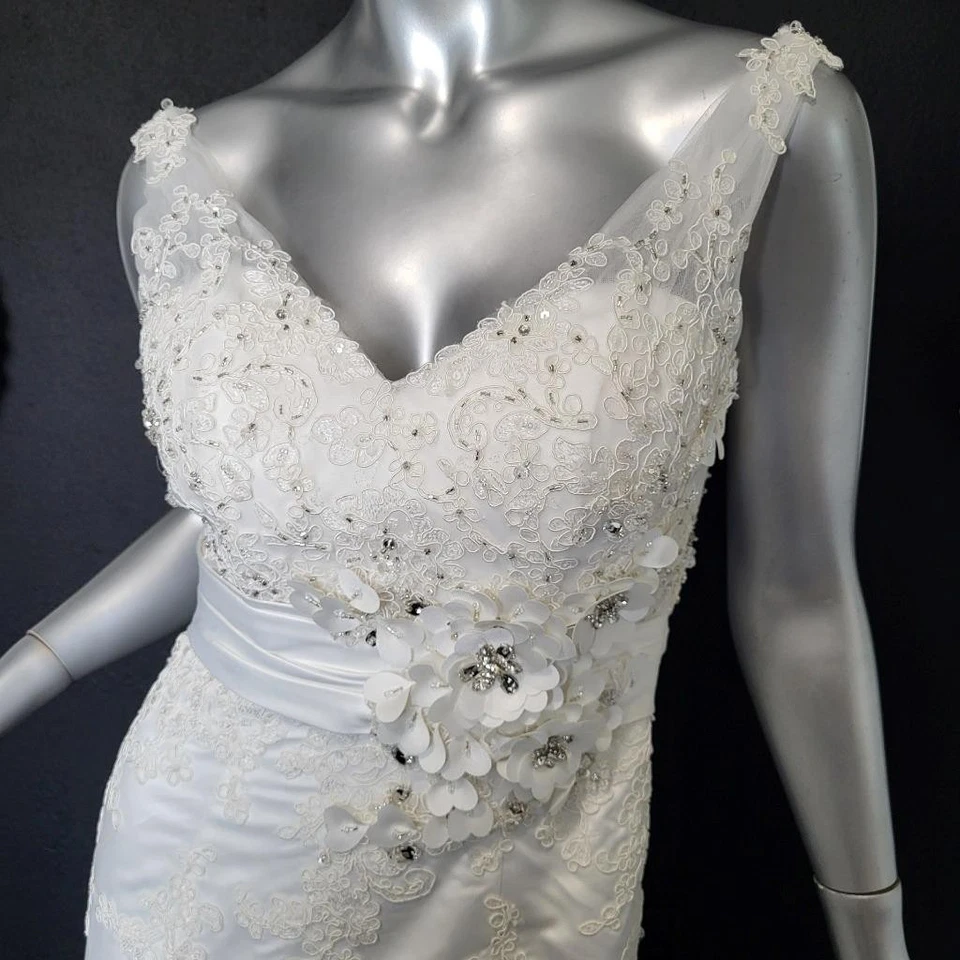 NWT~$1599~DA VINCI~SZ 2~IVORY EMBELLISHED LACE FIT & FLARE WEDDING DRESS GOWN - Image 2 of 4