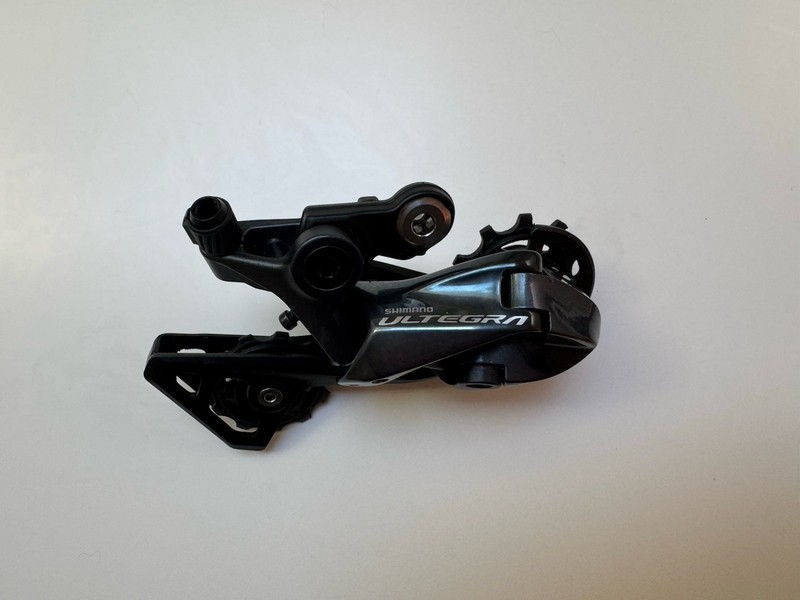 Shimano R8000 11-Speed Front and Rear Derailleur Set