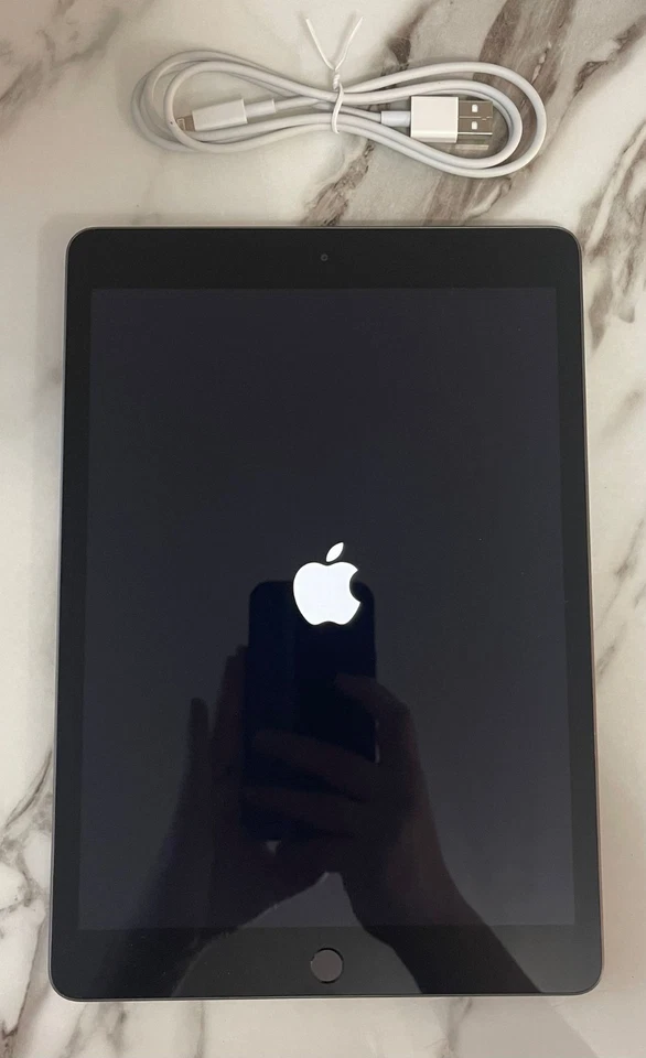Apple iPad (7th generation) · 32GB · Wi-Fi, photo 2 sur 3