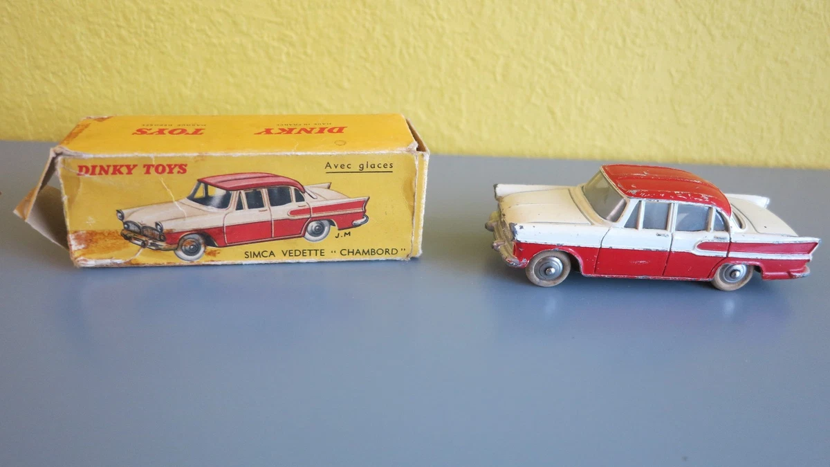 DINKY TOYS France - Voiture miniature SIMCA CHAMBORD réf 24K - Lot 105