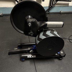 Wahoo Kickr V4 | eBay