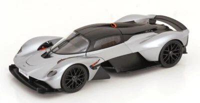 1:18 Maisto Aston Martin Valkyrie 2022 greymetallic/flatblack