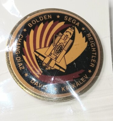 1994 STS-60 Vintage Space Shuttle Program Collector NASA Mission Lapel Pin