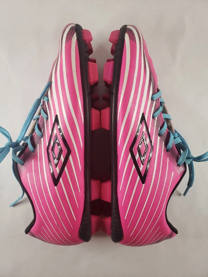 Umbro Girls Size - US 2.5 Arturo 2.0 Pink Soccer Cleats - Image 2 of 4