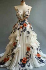 Vinatge Champagne Wedding Dresses V Neck with Florals Tiered A Line Bridal Gowns