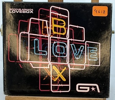 Lovebox by Groove Armada (CD, Nov-2002 DigiPak #4618