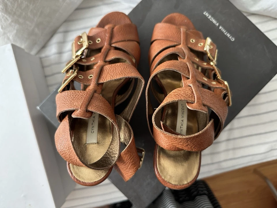 Cynthia Vincent ‘Harper’ Wedge Gladiator Sandals 7M $405 - Image 4 of 4