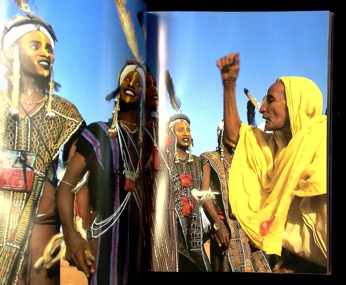 Carol Beckwith, Angela Fisher / African Ceremonies The