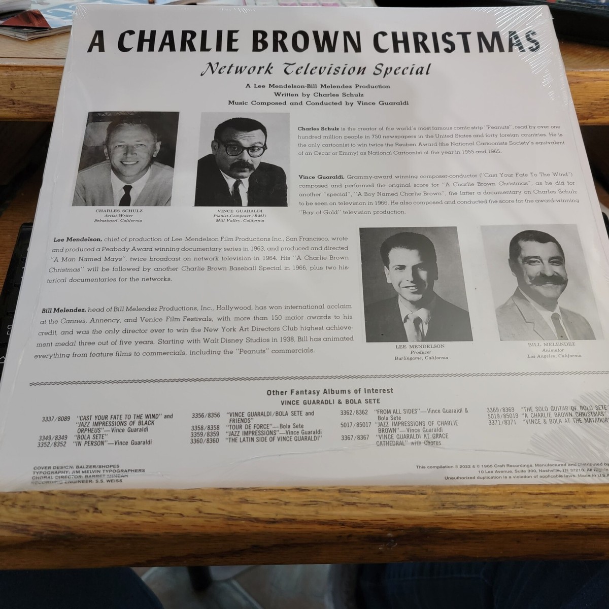 米LP Vince Guaraldi A Charlie Brown Christmas CR00061 Craft Recordings, Fantasy /00260 A Charlie Brown Christmas (Vinyl): Amazon.ca: Music