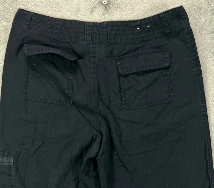 Pantalones LIZWEar para mujer 8 pantalones negros recortados cargo Ripstop tiro medio 34W 20L Foto 3 de 4