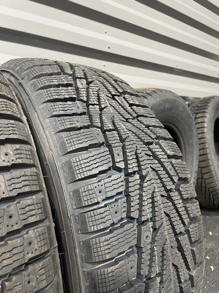JUEGO NUEVO (4) Nokian Nordman 7 SUV Invierno Nieve Hielo 265/60R18 Tachonable GX460 Foto 3 de 4
