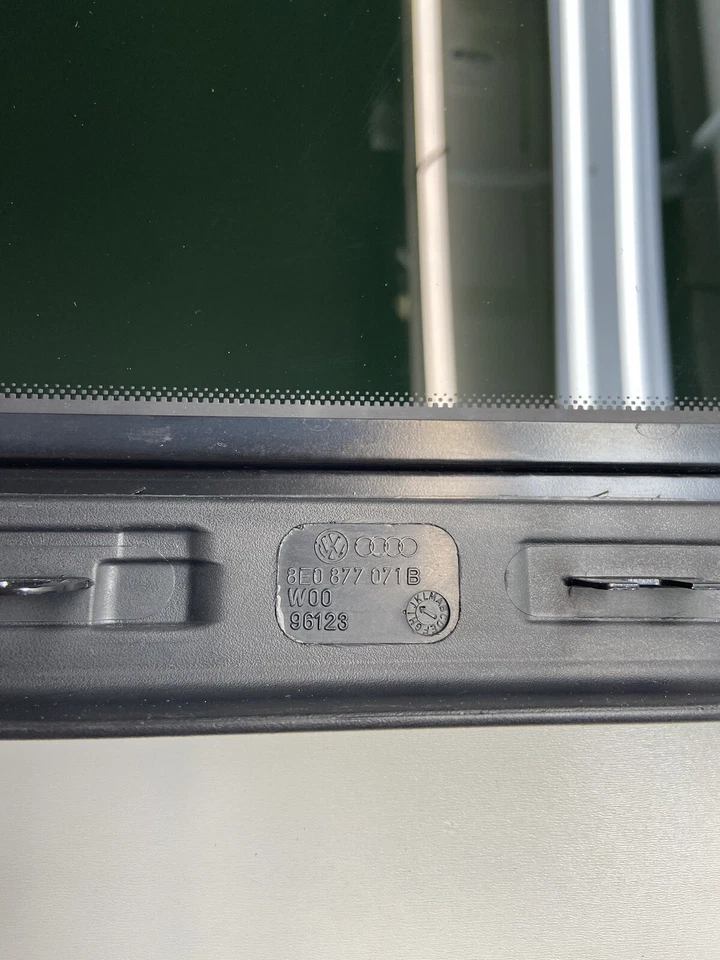 Audi A4 B7 2005-2008 sedán techo corredizo ventana de vidrio corredizo OEM Foto 2 de 4