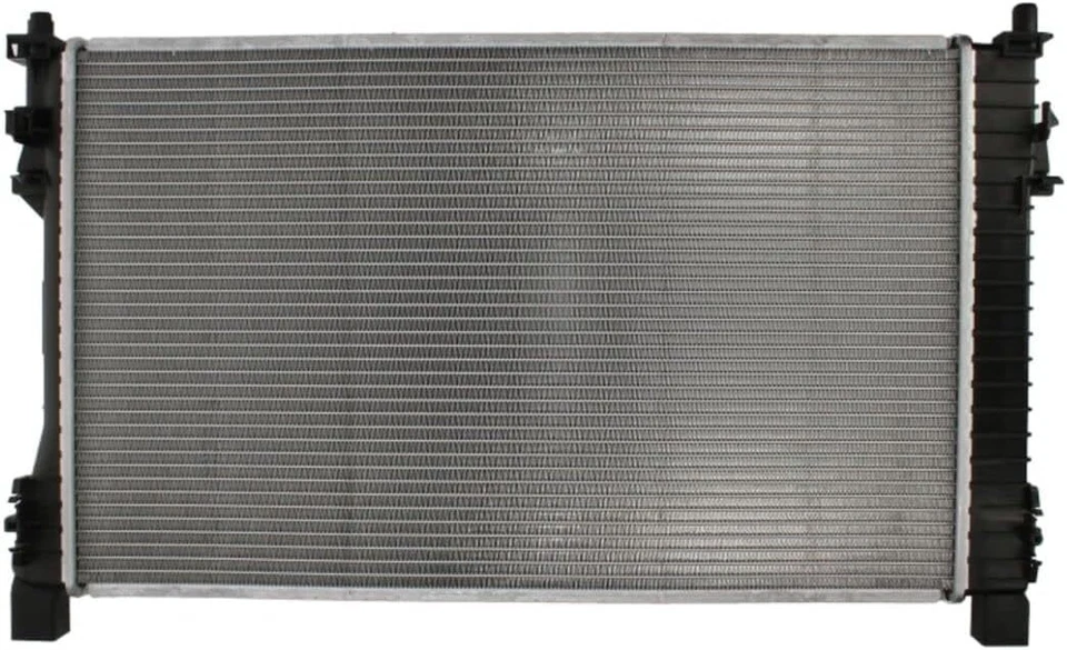 NUEVO Radiador NISSENS 2035001003 / 62786A - Para Mercedes-Benz R171 W203 W209 Foto 2 de 2