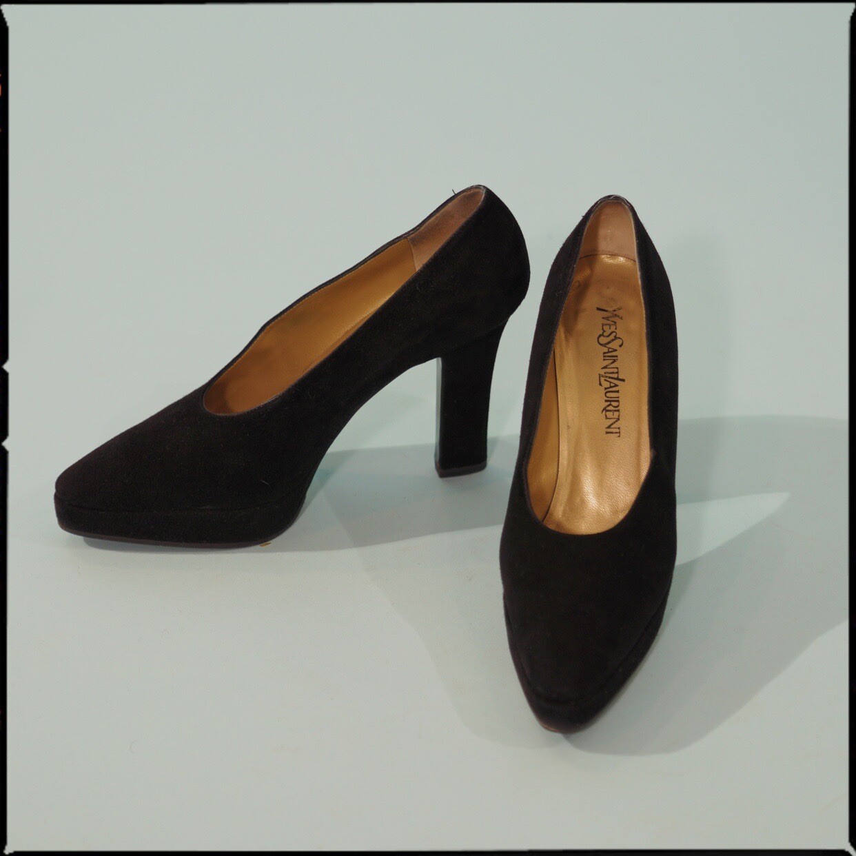 SAINT LAURENT Tacchi neri YSL