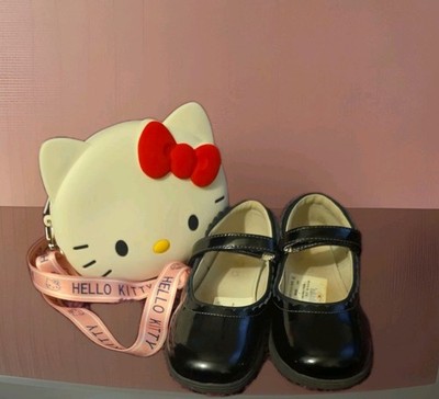 See Kai Run Jane II black patent leather Maryjane Sz 3/ Hello Kitty Crossbody. 