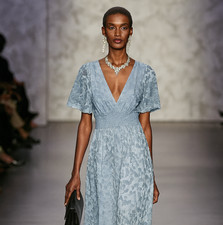 Adrianna Papell Short Sleeve sz 6 V Neck Light Blue Dress $160 Day-Dinner  Party