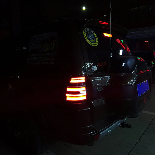 LED Tail Lights with Turn Signal For 2006-20 Mitsubishi Montero Pajero V93 V97 - Picture 4 of 10