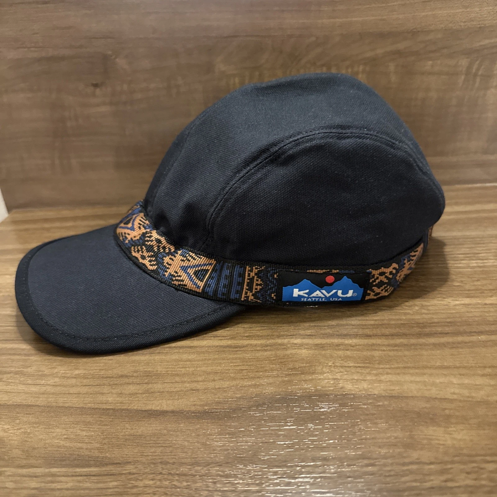 KAVU Black Warm Fleece Aztec Belt Hat Outdoor Hike Ski Strap Cap Sz Large
Opens in a new window or t