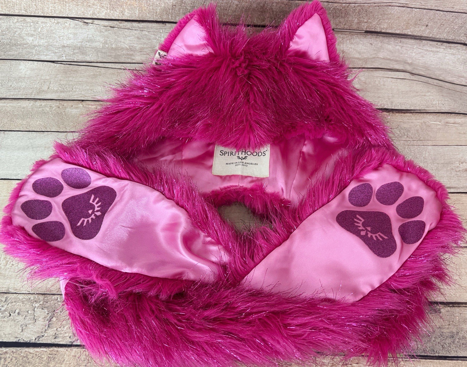 Authentic SpiritHoods 2012 Pink Glitter Wolf Faux… - image 3
