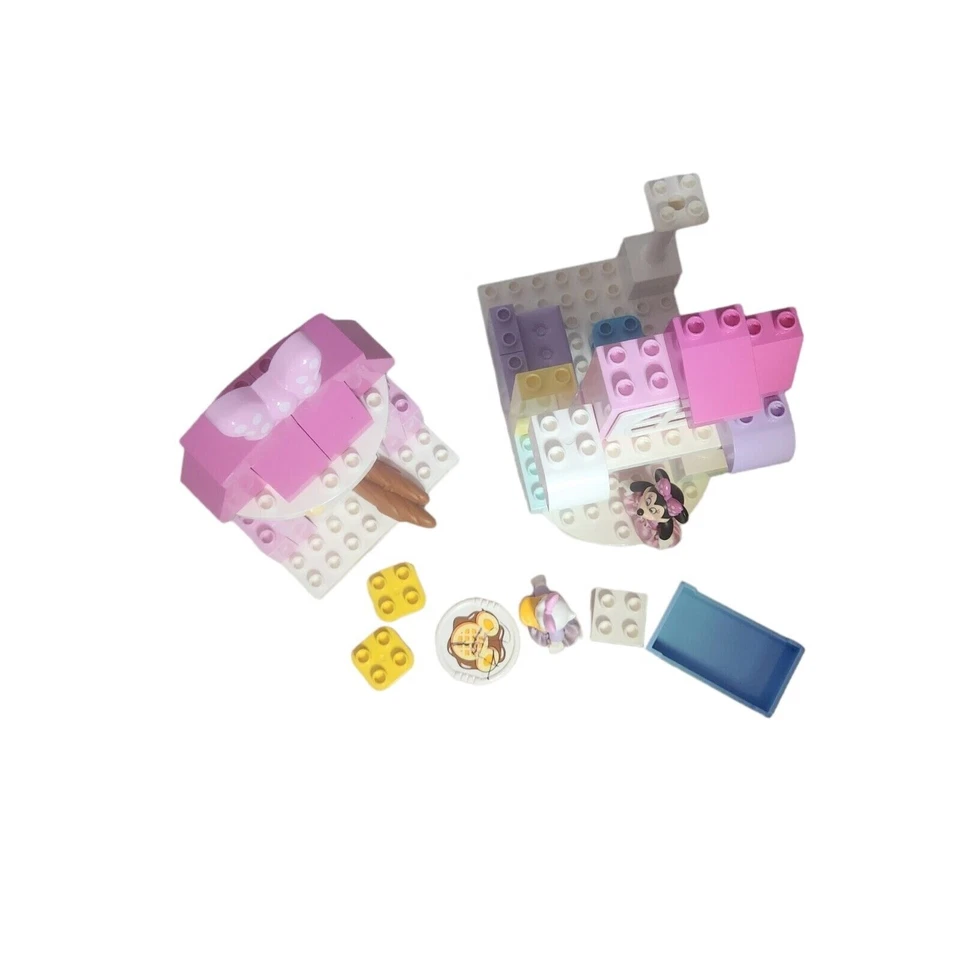 Lego Duplo 10942 Minnie's House and Café Complete 91 Bricks No Box or manual - Image 2 of 4