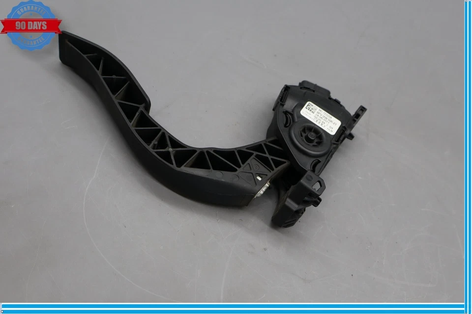 12-18 Audi A7 Quattro Front Lower Throttle Accelerator Gas Pedal Sensor Oem - Image 2 of 4
