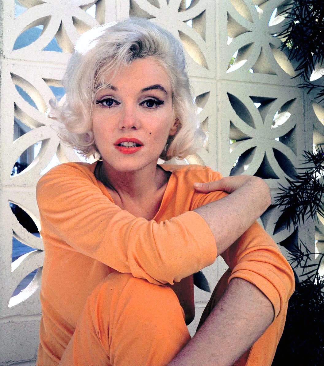 marilyn monroe orange dress